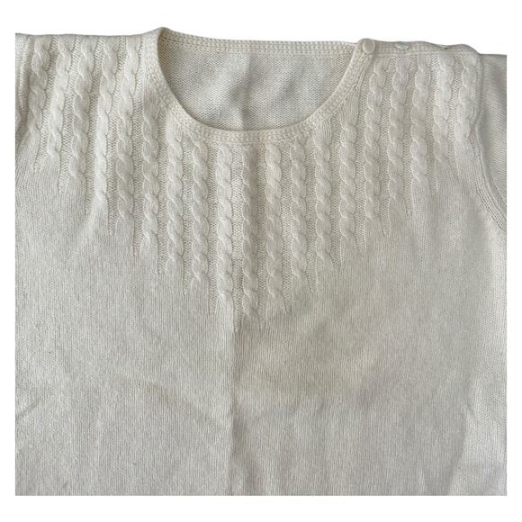 Vintage cream cable short sleeved sweater shoulder button closing size medium - Picture 8 of 11